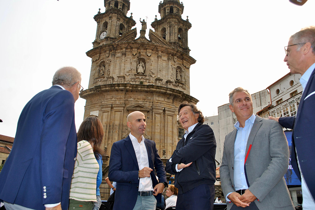 Rafa Domínguez na presentación do Campionato de Europa de Ciclocrós 2024