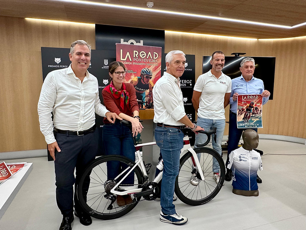 Rafa Domínguez  na presentación da Road Pontevedra –Clásica Evaristo Portela