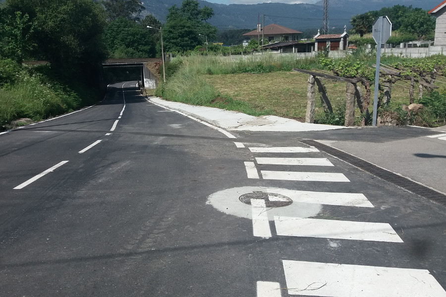 Carretera Cerquido a escola Budiño