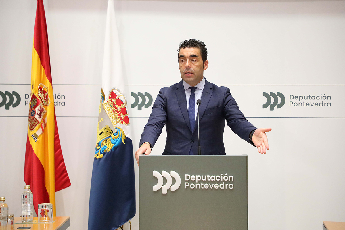 Conferencia de prensa de Luis López