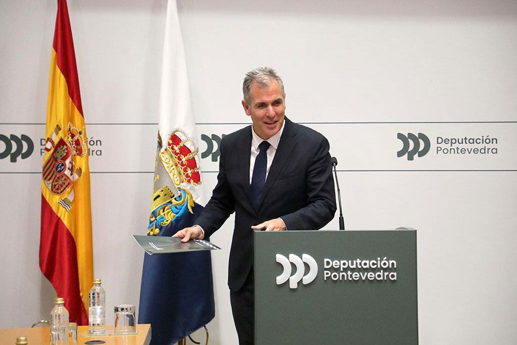 rolda de prensa de Rafa Domínguez