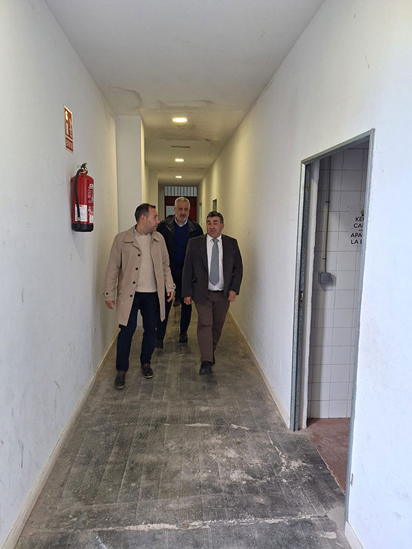 O deputado provincial Ricardo Martínez visitou as instalacións