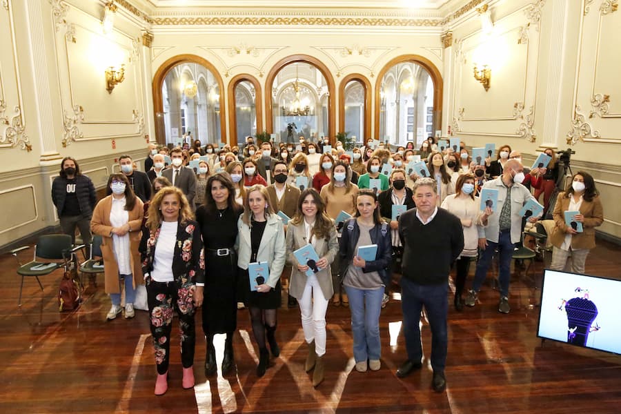 Acto da presentación do libro “As Mulleres que opinan son perigosas” na Deputación de Pontevedra