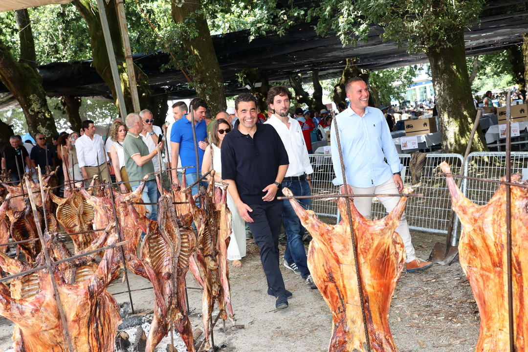 Luis López participa en Moraña na Festa do Carneiro ao Espeto